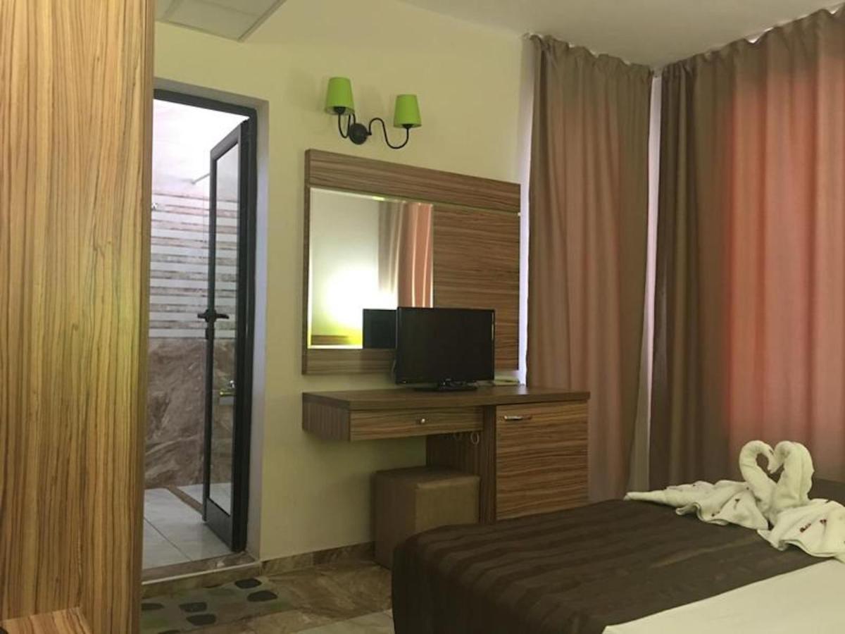 Hotel Tm Deluxe Located In Sunny Beach Buitenkant foto